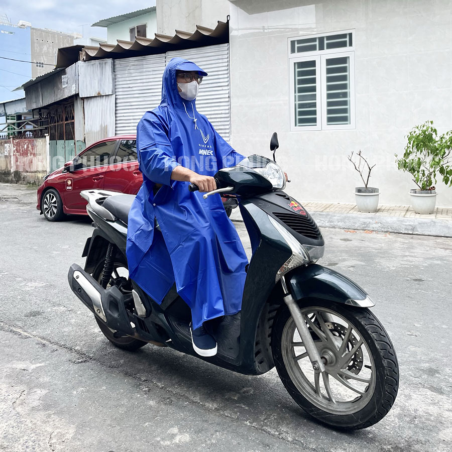  Áo mưa cánh dơi 05