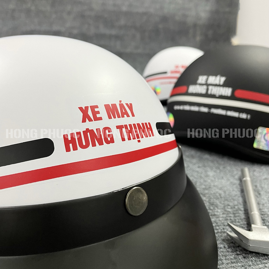 Quảng bá thương hiệu thông minh bằng nón bảo hiểm quà tặng